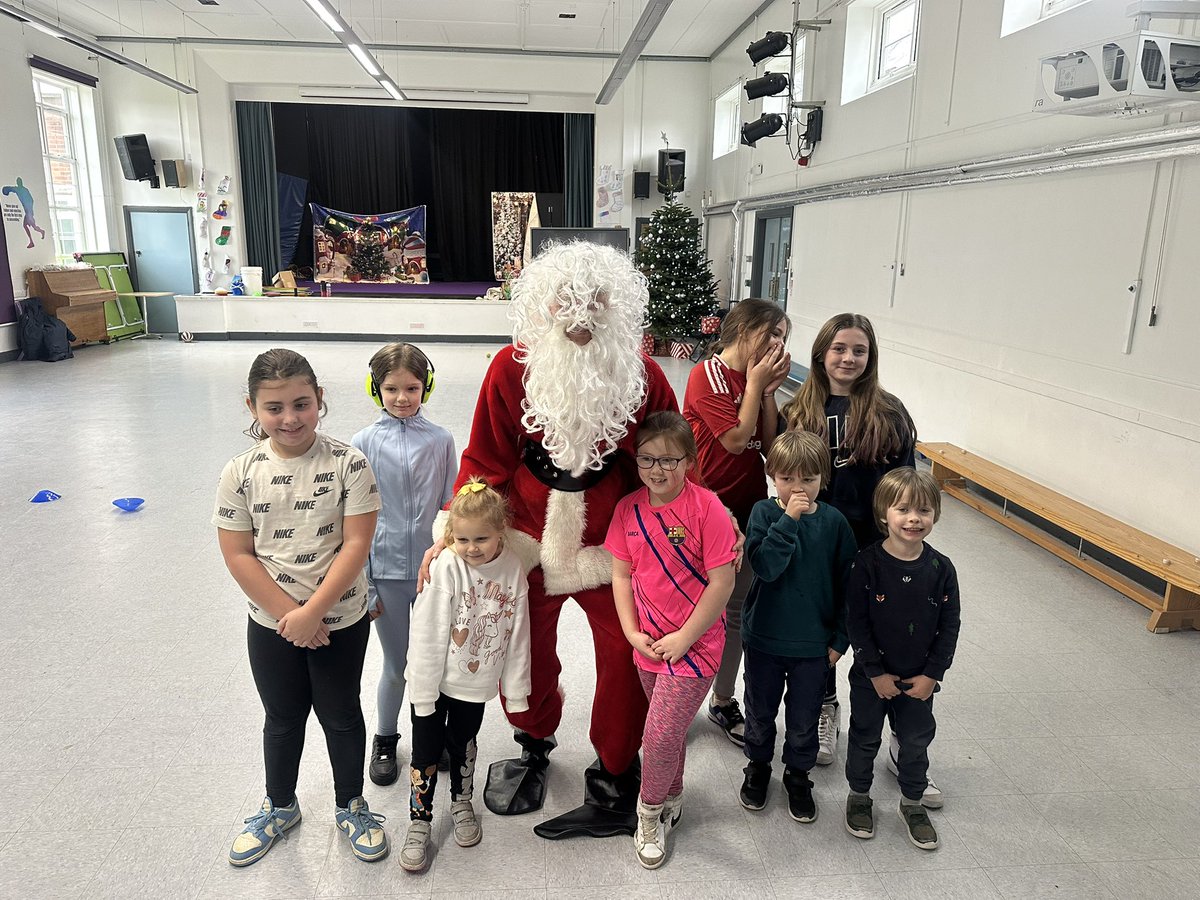 Santa came to visit some of our YDP Camps yesterday 😀🎅🏻

The children loved seeing Santa 😍 

<a href="/PeterboroughCC/">Peterborough City Council</a>