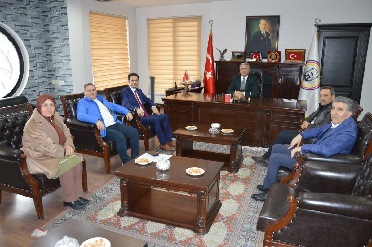 avmesutoner's tweet photo. MÜSİAD Erzurum Şube Başkanı Abdulkerim Kavaz, Yönetim Kurulu Üyeleri ve Av. Emrullah Demir’e nazik ziyaretleri için teşekkür ediyorum. https://t.co/jeiLa9Rbtg