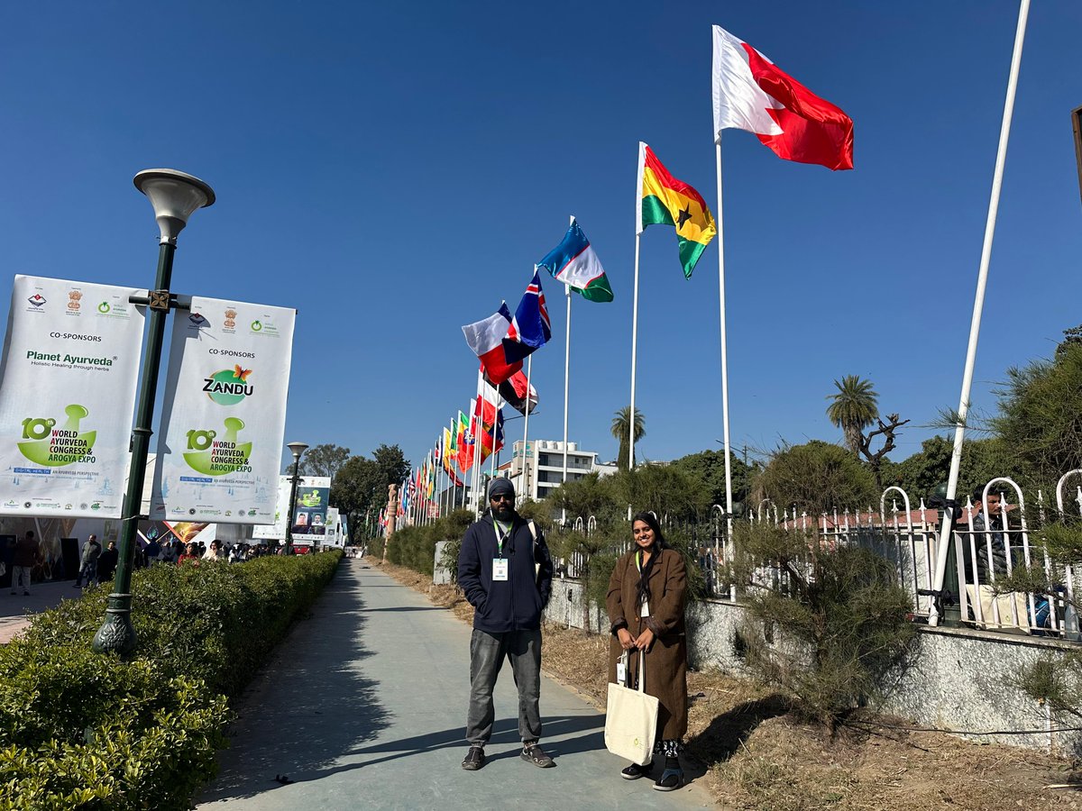 ishafoundation's tweet image. Sadhguru Gurukulam Samskriti alumni Rushmitha and Gowtham excelled at the 10th World Ayurveda Congress in Dehradun where Rushmitha&apos;s research papers were selected for publication in the WAC journal, while Gowtham&apos;s film &quot;Ayurveda - Aajeeva Margam&quot; won first prize – the…