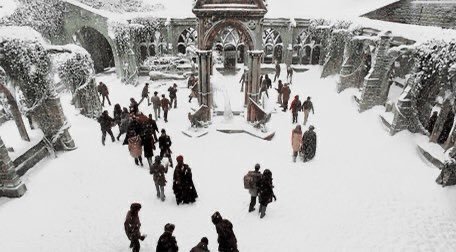 classland's tweet photo. Winter is coming to Hogwarts

https://t.co/mgEPwvtHif