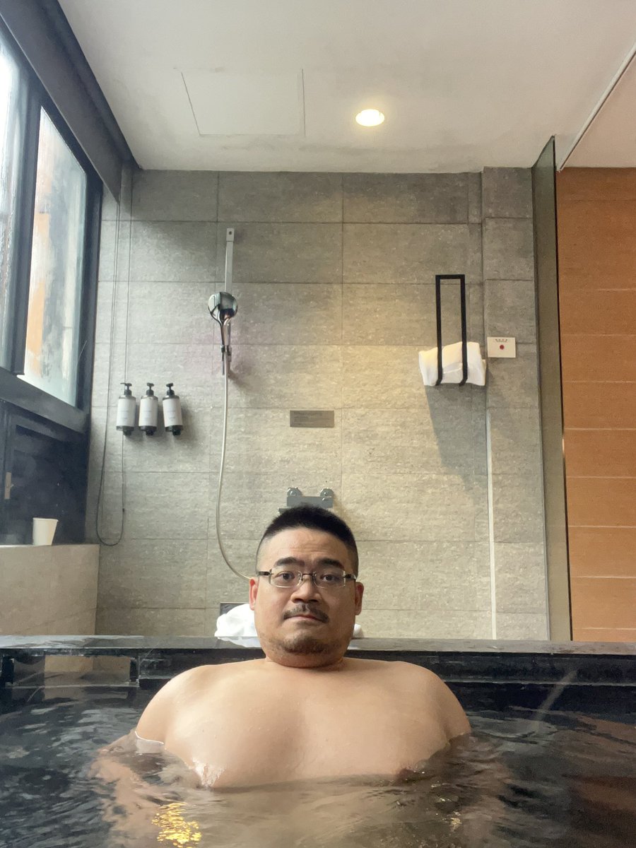 丁小雨 tweet media