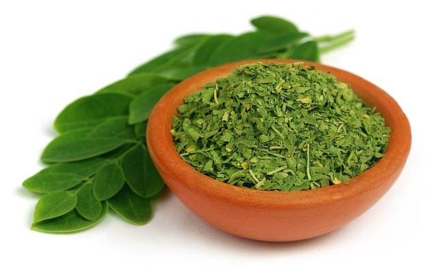 This herb moringa is known as “miracle tree” but is it?

Let’s find out the health potential of this herb, and the safety of this herb

Open thread 🧵 for details