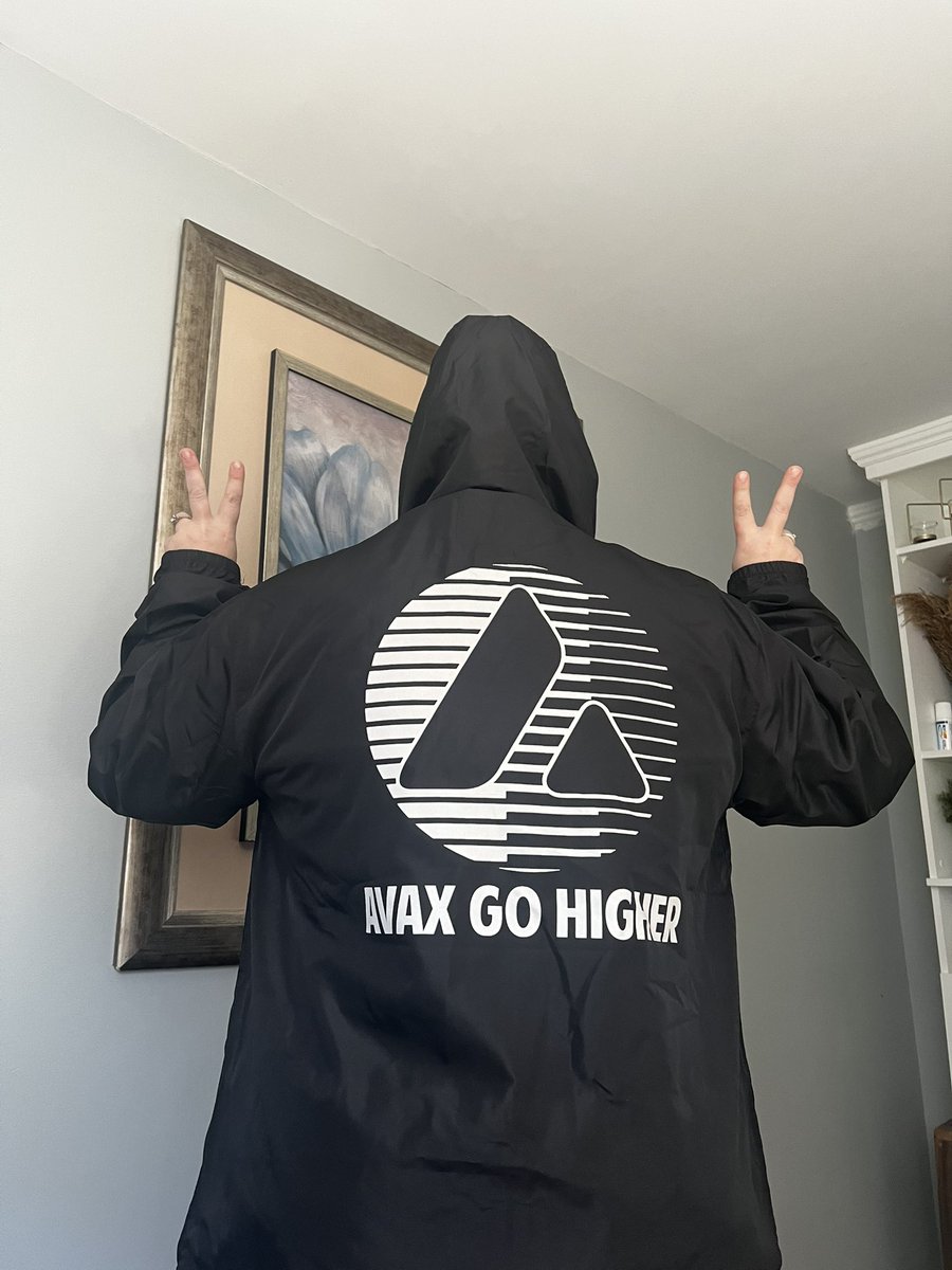 DEGEN.QUEEN 👑💕💎🔺 tweet media