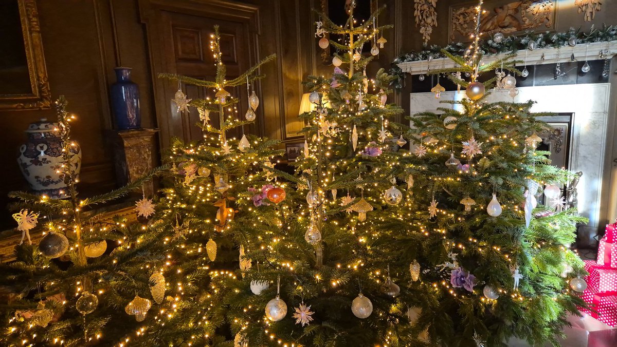 Wishing you all a very Merry Christmas!