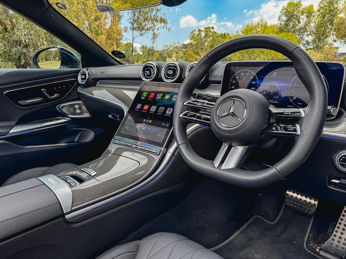 khuleonwheels's tweet photo. We’ve had special summer days with the Mercedes- Benz CLE300 Cabriolet. The design, a crossbreed C-Class and E-Class, works well and it is sleek. Inside, the two-door cabriolet features comfortable, sporty front seats, while the rear is…
#MercedesBenzSA #CLECabriolet #CLE300 https://t.co/SPeWkqFyGy