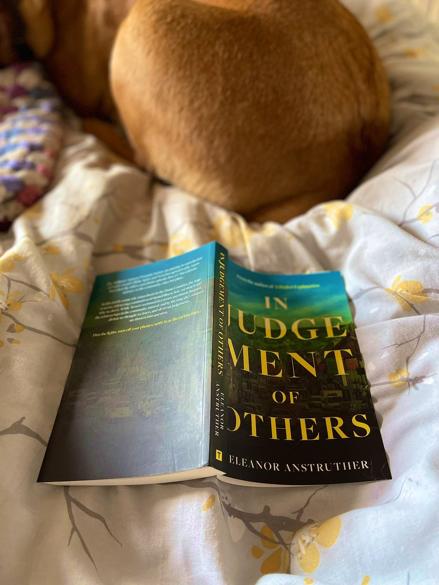 yearsofreading's tweet photo. Sneaking in some of my Christmas reading before the chaos starts!

FYI #InJudgementofOthers by @ellieanstruther is out in February, and it’s so so good - I know lots of you would love this one! https://t.co/rU5ag4r63r