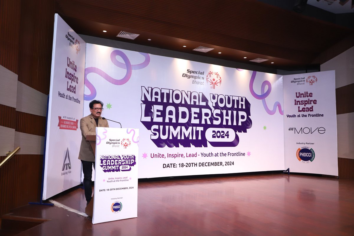 SOlympicsBharat's tweet photo. Mr. V.K. Mahendru, Executive Director of SO Bharat, delivered the Opening Remarks, setting the tone for an empowering and inclusive Day 3 of the NYLS. His words resonated with our theme: Unite, Inspire, Lead - Youth at the Frontline. 
#Inclusion #UniteInspireLead #NYLS https://t.co/73jIPz6tmE