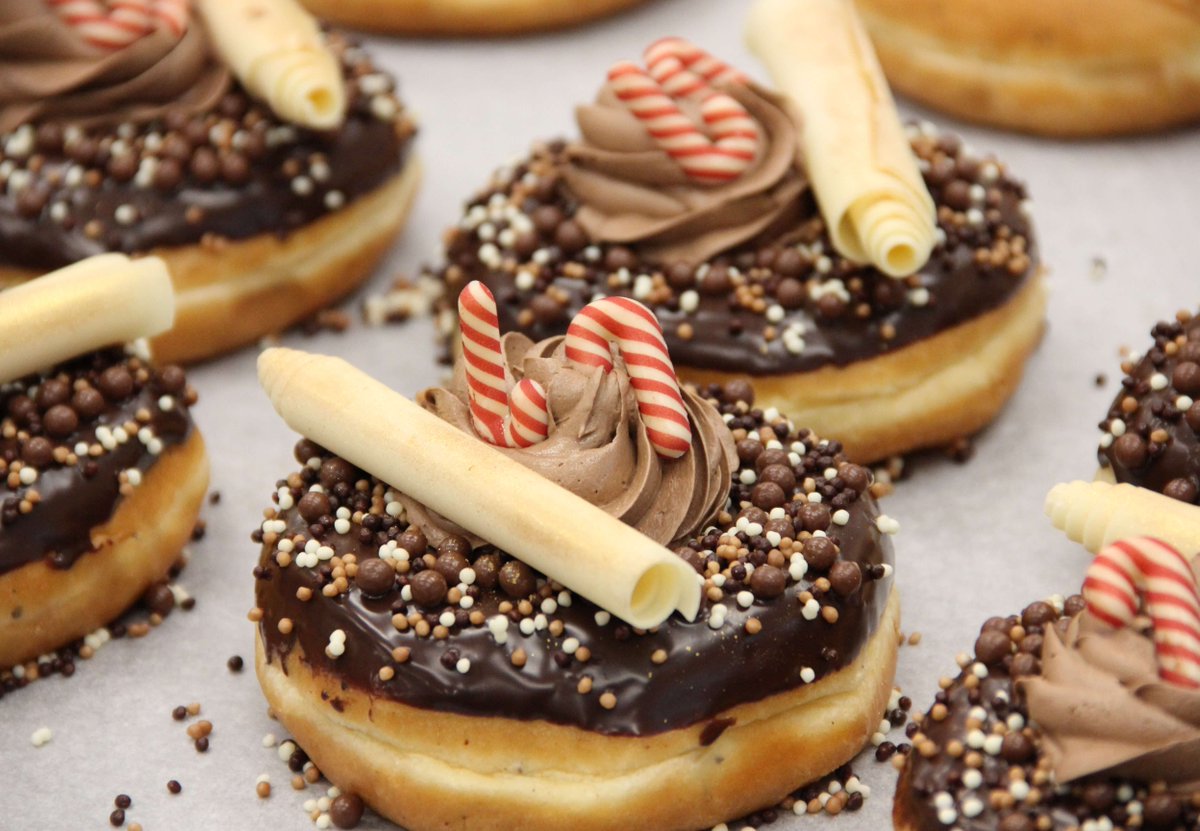 Hauskaa ja rentouttavaa joulua!🎅🏼🎁🧡

#joulu #jouluaatto #hyvääjoulua #leipurin #leipurinsuomi #juhlakausi #talvi #thinkdeliciously #maistuvampaabisnestä