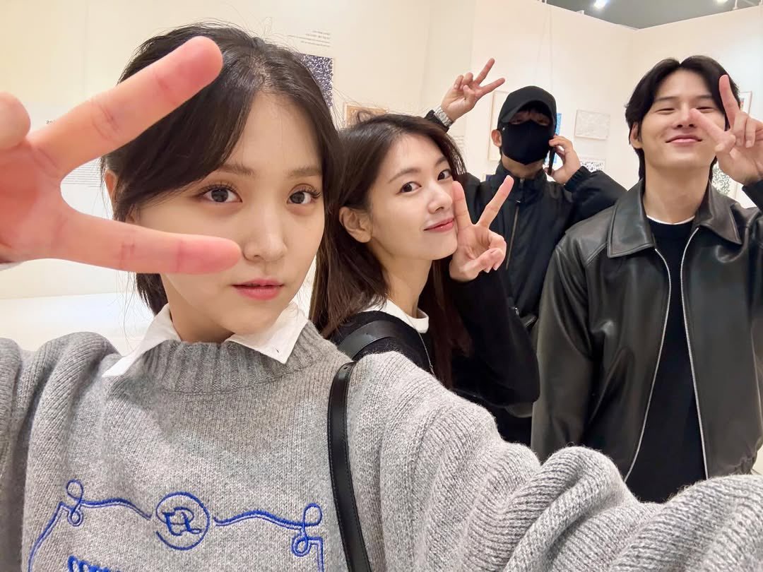 ssomverse's tweet photo. MY FAVE SQUAD!!!! https://t.co/FOWFpcCWgf