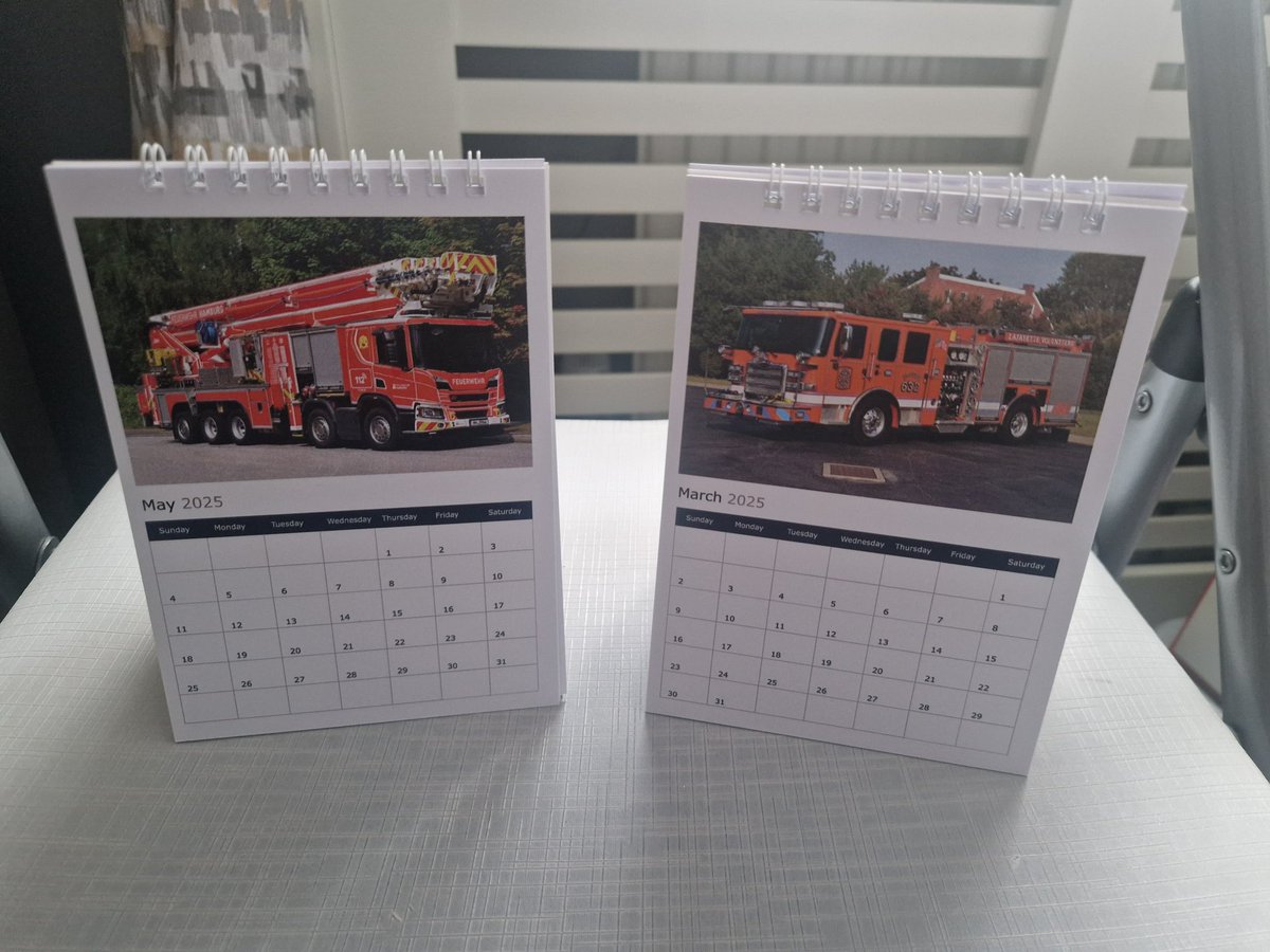 fireenguk's tweet image. 🎅 🎄 Xmas Giveaway 🎄 🎅 
Well it's that time of year again and just like last year I'll be giving away 2 desk calenders to 2 lucky winners! You have until 30th December to like and retweet this post and 2 winners will be picked at random. Happy Christmas Everyone 🎅 🎄 🚒📷