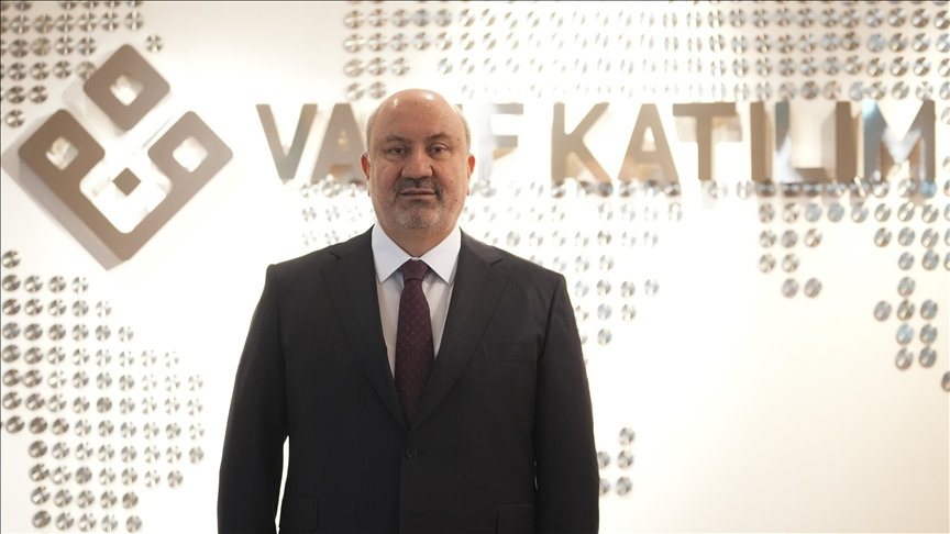 aa_finans's tweet photo. 📢Vakıf Katılım'ın teknoloji ve portföy yönetim şirketi 2025'te hayata geçecek

🎙️Vakıf Katılım Genel Müdürü Mehmet Ali Akben:

🎯İştirakleşme stratejimiz kapsamında teknoloji ve enerji başta olmak üzere gelişim potansiyeli gördüğümüz alanlarda gerek girişim sermayelerine ortak olarak gerekse projeler geliştirerek adımlar atmayı planlıyoruz https://t.co/dDIV5raUo7