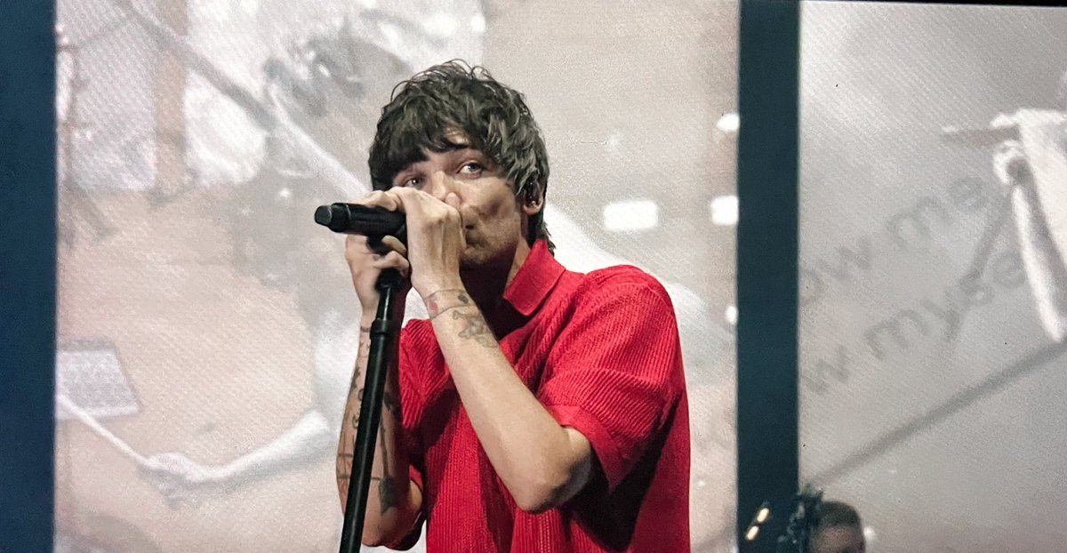 Orsi_Is_Falling's tweet photo. I already wished you Happy Birthday, but I am so full of love and gratitude for you @Louis_Tomlinson that I don’t really know how to contain it.
You deserve the world! Have the happiest day 💙
#HappyBirthdayLouis
#LouisTomlinson
#Happy33rd
#louistomlinsonbirthday https://t.co/ns4I7jLfdW