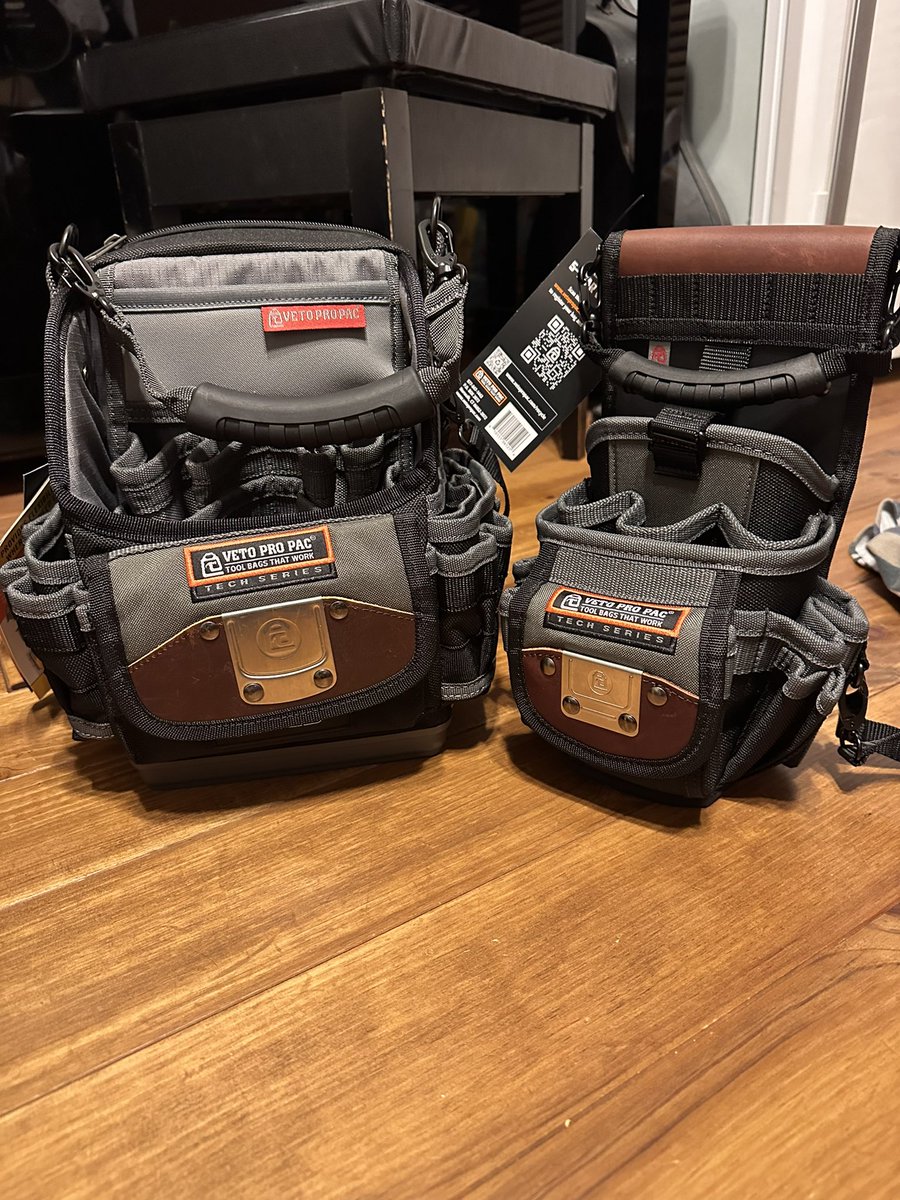 crazyriku1981's tweet image. 届いた😆どれがいいか迷ったけど、2個でお安く買えたので🤣🤣早く詰め替えたい🥰
#VETOPRO
#デビュー
#工具も新調したい！