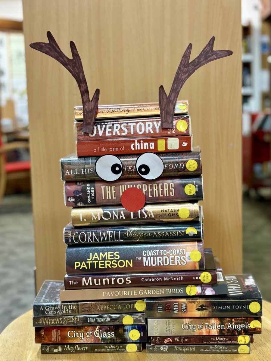 Iceland have a charming tradition called Jólabókaflóð or “The Christmas book flood”.  Books are gifted on Christmas Eve, then they spend the night in bed reading &amp; drinking hot chocolate. Sounds perfect! 

We are open from 10am -1pm today for any last minute book related needs!