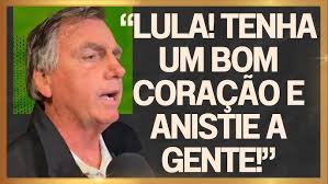 URGENTE:
Bolsonaro: "Eu errei, peço perdão, até me converti a Jesus, vou passar o Natal na Igreja, eu mereço que Lula me dê anistia de presente de Natal".

Comenta aí pessoal.
Lula deve dar anistia de presente de Natal a Bolsonaro, SIM ou NÃO ??? 👇