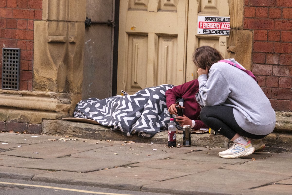 At 5am, while most people are still sleeping, we’ll be out across Nottingham, Nottinghamshire and Sheffield, searching for and supporting people who are rough sleeping – even on Christmas Day. 
If you can please donate here: ow.ly/YuXl50UwonW