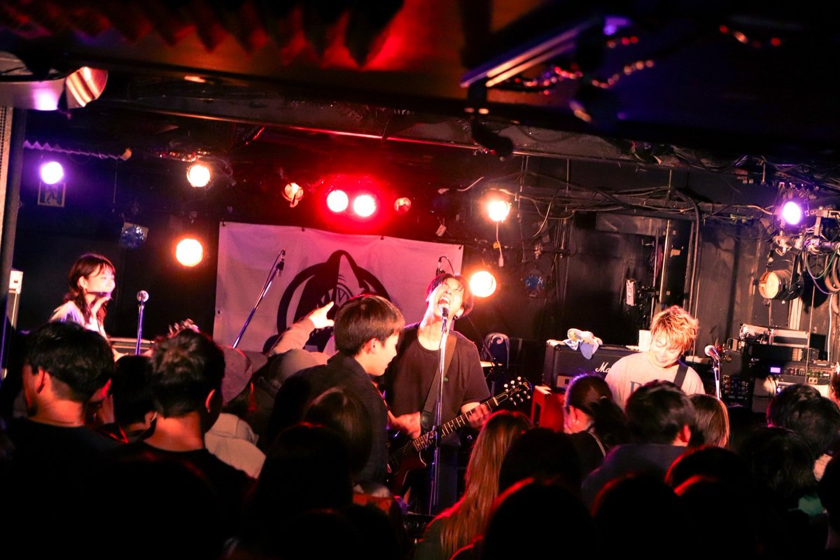 2024.12.22 ONE MAN LIVE 
"Thanks All The SAME"

とにかく自分の音楽人生はまだまだ此処では終われない！
歩むスピードは少し下がるけど、その分SAMEに対する気持ち、自分の歌への情熱をグッと上げていくんだー！
みんな！デカい漢になってくるから待っててくれー！！

photo by <a href="/tmicha_/">なつ</a>