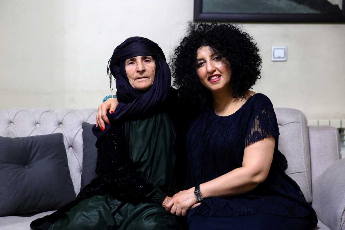 #NargesMohammadi, #NobelPeacePrize laureate, recently met with #DayehSharifeh, a Kurdish septuagenarian renowned for her unyielding opposition to the death penalty in #Iran. This poignant meeting comes during Mohammadi’s 21-day suspension of her prison sentence, highlighting the