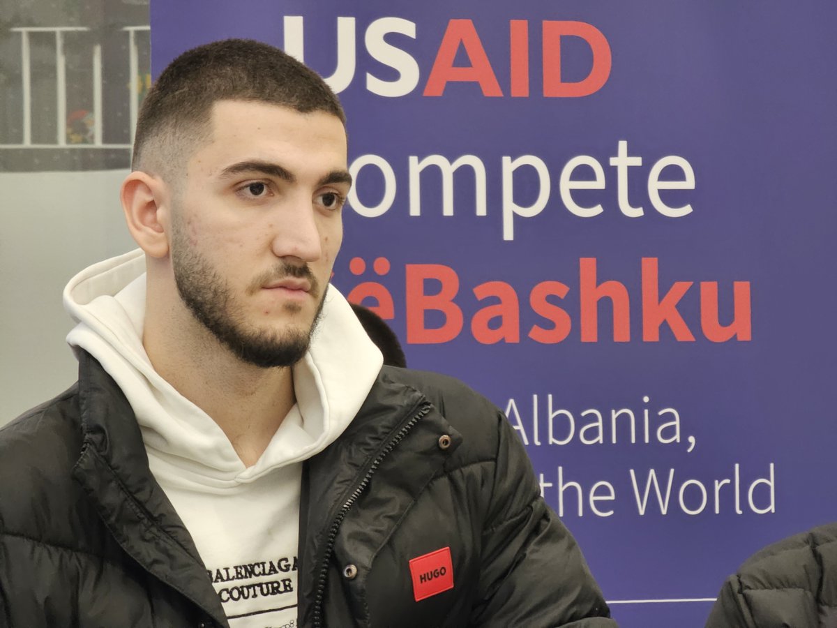 CompeteSebashku's tweet image. Last week, @USAIDAlbania project, #USAIDCompeteSëBashku, in🤝 with @JuniorAchievement 🇦🇱 hosted a discussion on the important role of youth in public-private dialogue. 

Participants shared ideas how to make public consultations inclusive for #youngpeople and #women. 

🇦🇱 🇪🇺🇺🇸