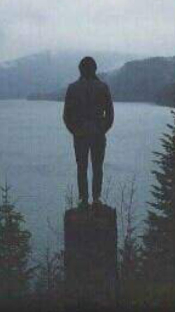 عند حدود الكرامه لا قيمه لاحد ..              دوس علي الكل ..                                                                                 لابوهم لابو من جمعهم✋️