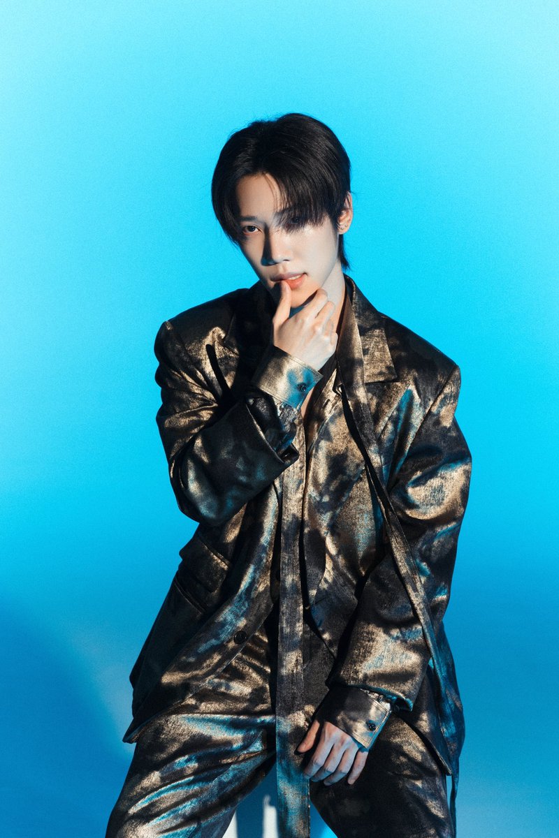 MMonsters25's tweet photo. ⚜️“YUUKI x COUTURE FASHION” by @pitnapatofficials ⚜️

Couture fashion is characterised by its high quality, unique designs, and meticulous attention to detail. Monsters25, which’s International Artists was selected to present “COUTURE FASHION” in this time, definitely defines the character and power of fashion.

#Monsters25 #PowerOfMonsters #oly #kim #yuuki #pitnapat #couturefashion #couture #fashiondesign #InternationalArtists