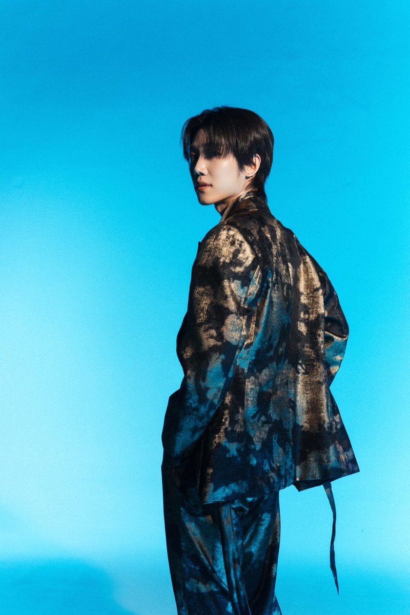 MMonsters25's tweet photo. ⚜️“YUUKI x COUTURE FASHION” by @pitnapatofficials ⚜️

Couture fashion is characterised by its high quality, unique designs, and meticulous attention to detail. Monsters25, which’s International Artists was selected to present “COUTURE FASHION” in this time, definitely defines the character and power of fashion.

#Monsters25 #PowerOfMonsters #oly #kim #yuuki #pitnapat #couturefashion #couture #fashiondesign #InternationalArtists