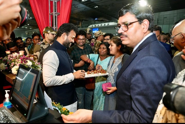 Tarun Shukla tweet media