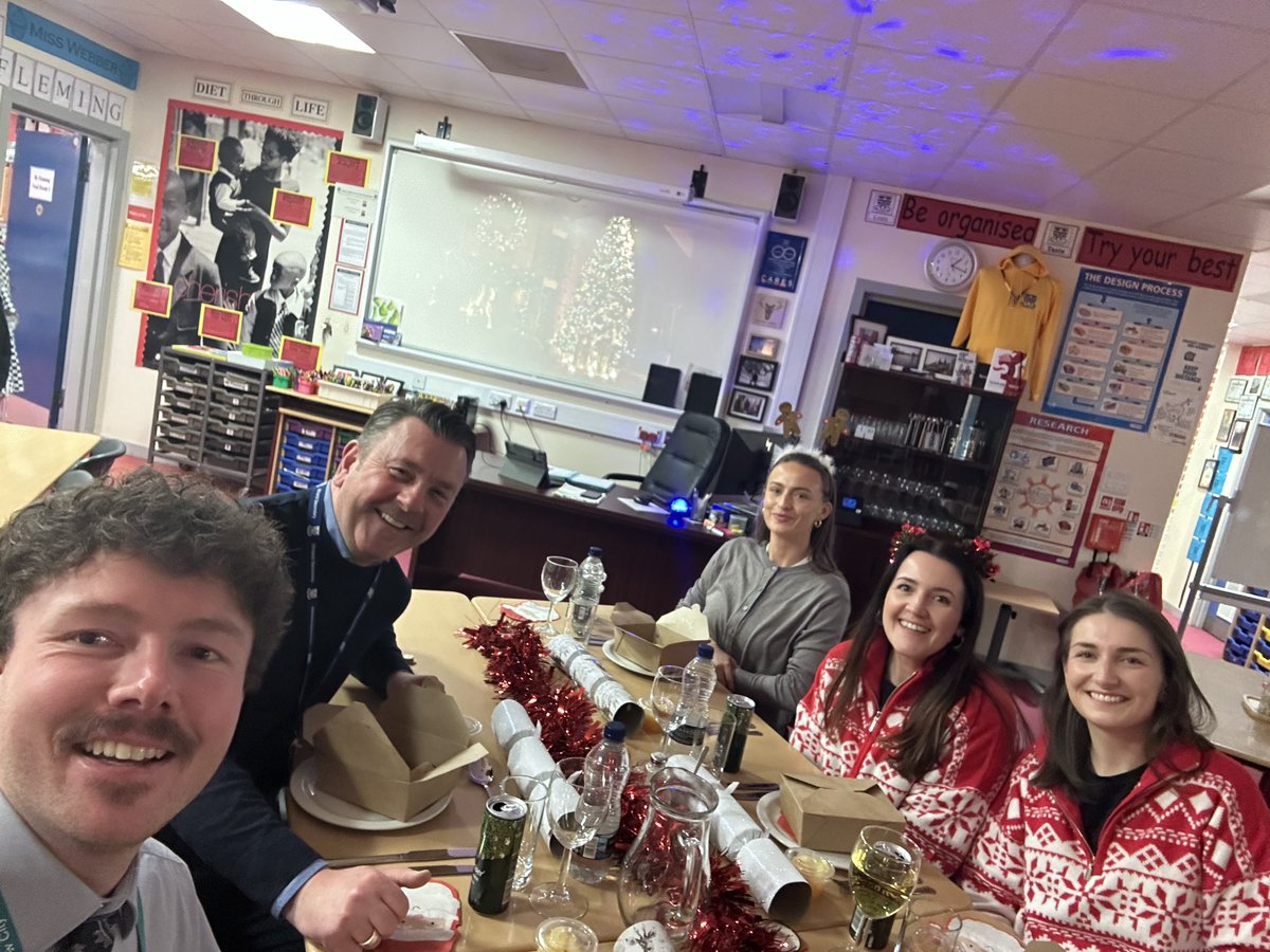 Merry Christmas from Design Tech 🎄🎅🏻 <a href="/WhitehillSec/">Whitehill Secondary</a>