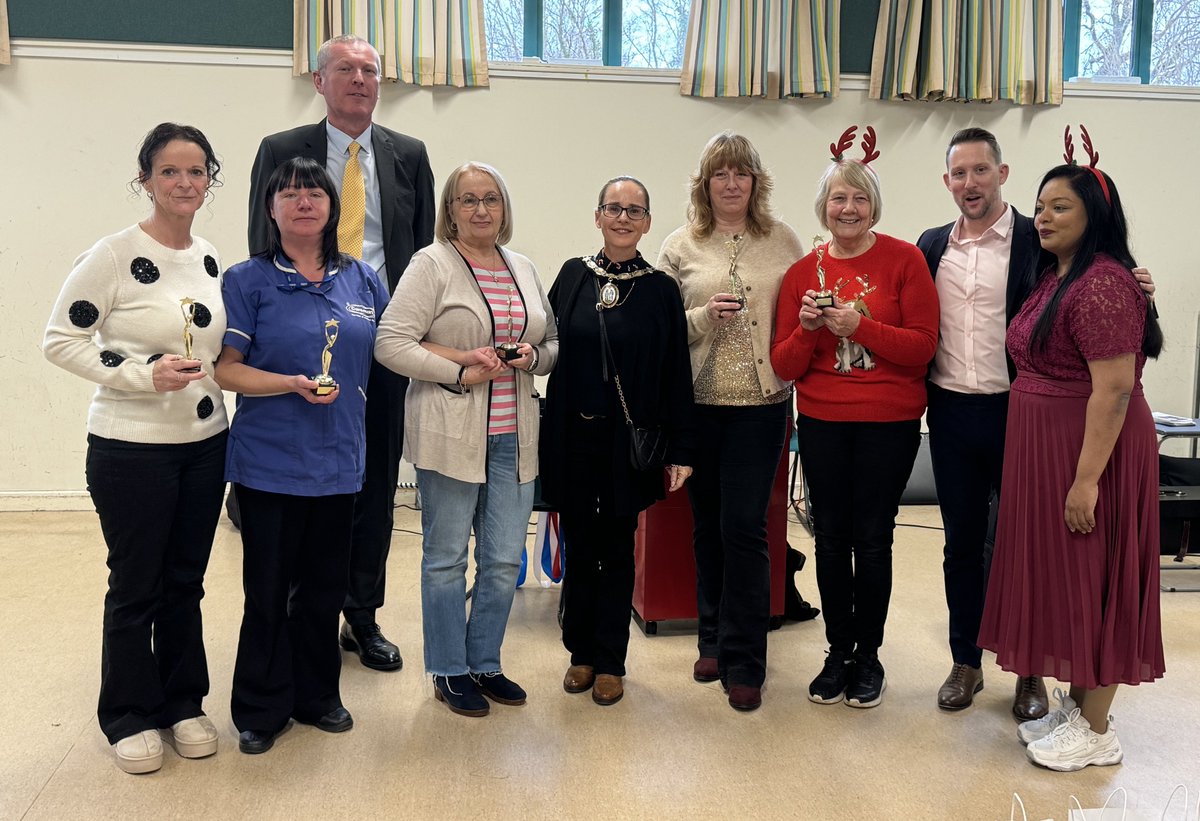 The Mayor had a festive time honouring long time carers at the @CaremarakMSC Christmas event, with the team, clients &amp; families.  A joyful afternoon where fun, community appreciation of the amazing work of carers, &amp; the sharing of festive food, encapsulated the Christmas Spirit.
