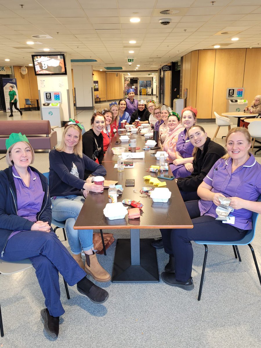 A very Merry Christmas from the Renal Transplant, Post Renal Transplant and Liver Transplant teams. We hope you have a great celebration with family and friends. 🎄🎄
For anyone working we hope you have a lovely day and thank you for all your hard work💜