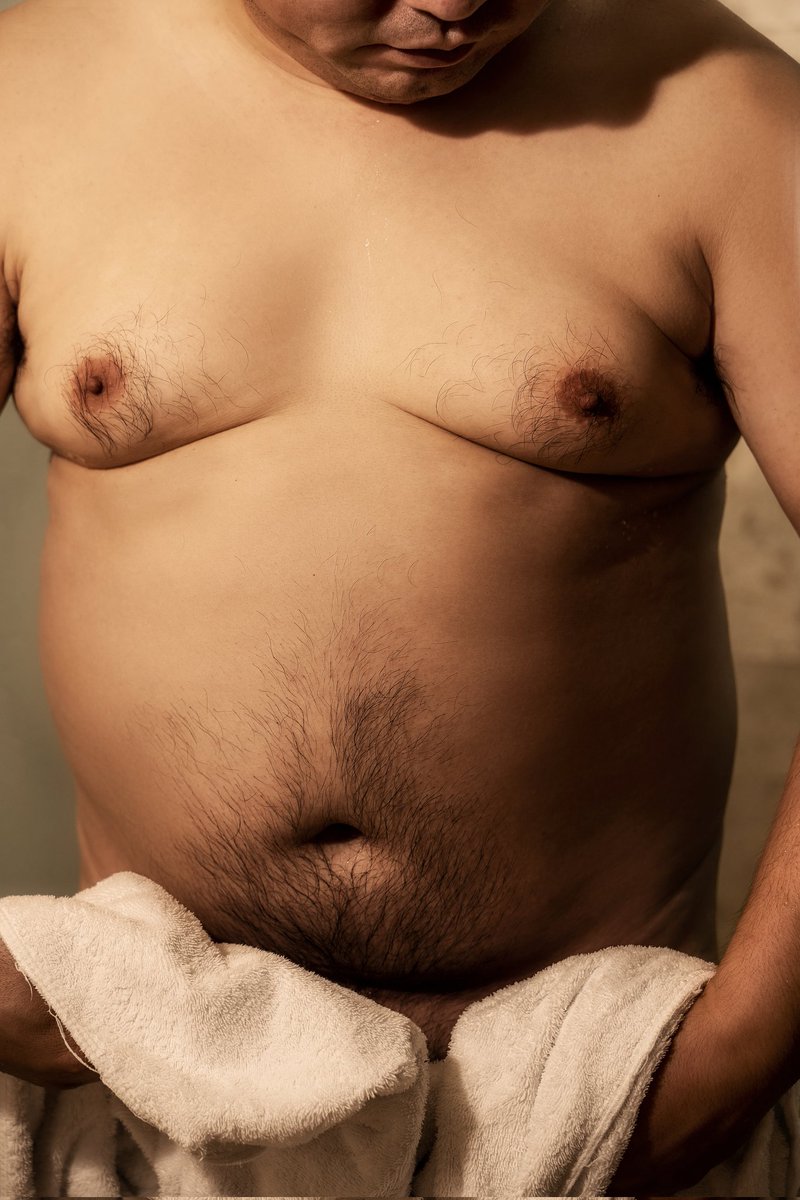 红颜中老 tweet media