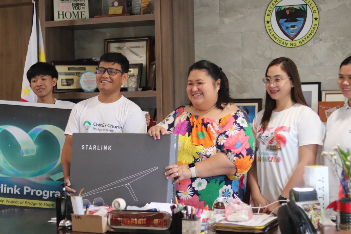 🛜Starlink Program in Action: CoinEx Charity, in collaboration with Mayor Atty. Cinderella Valenton-Reyes of Agoncillo, Philippines, has successfully deployed its third Starlink unit to help communities recover from the impact of Typhoon Kristine.🌪️
@CoinexFilipino  <a href="/coinexcom/">CoinEx Global</a>