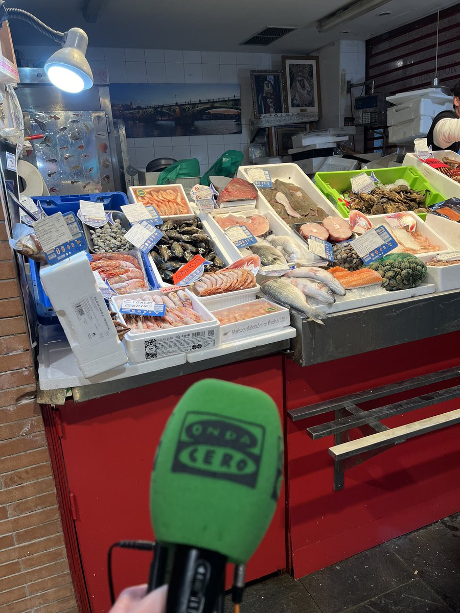 Más de Uno Sevilla tweet media