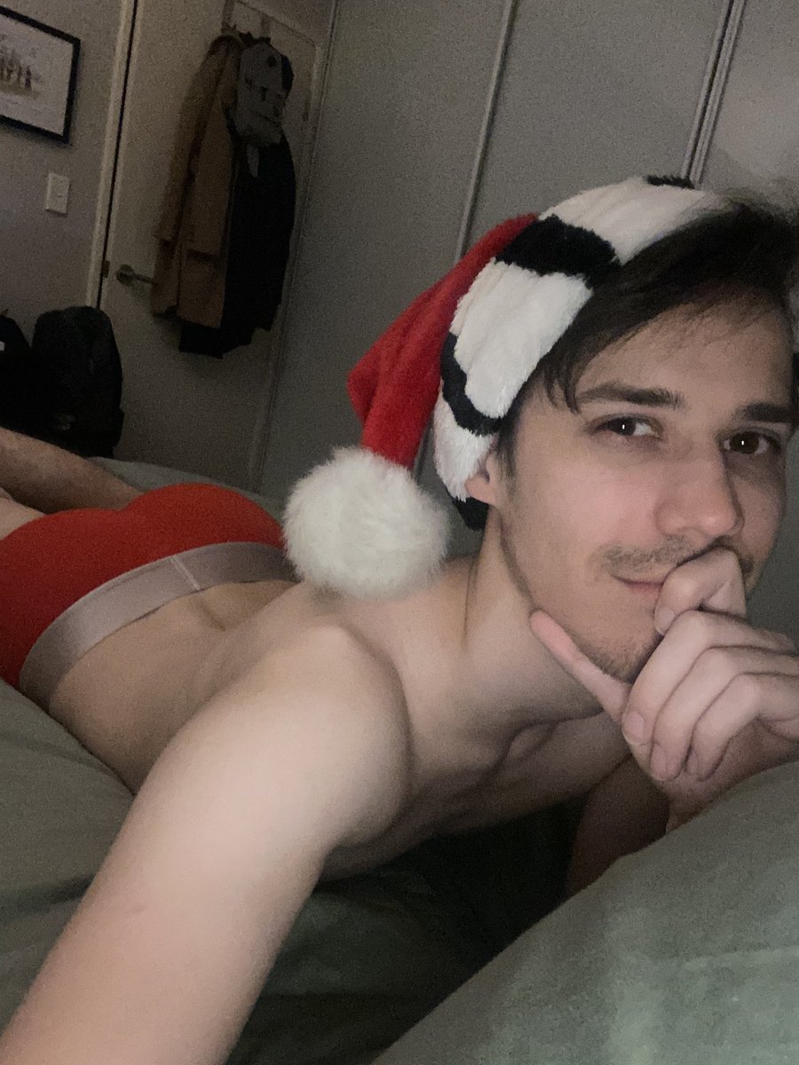 Merry Christmas everyone! I’ve been Naughty this year, but I hope Santa will forgive me 😈