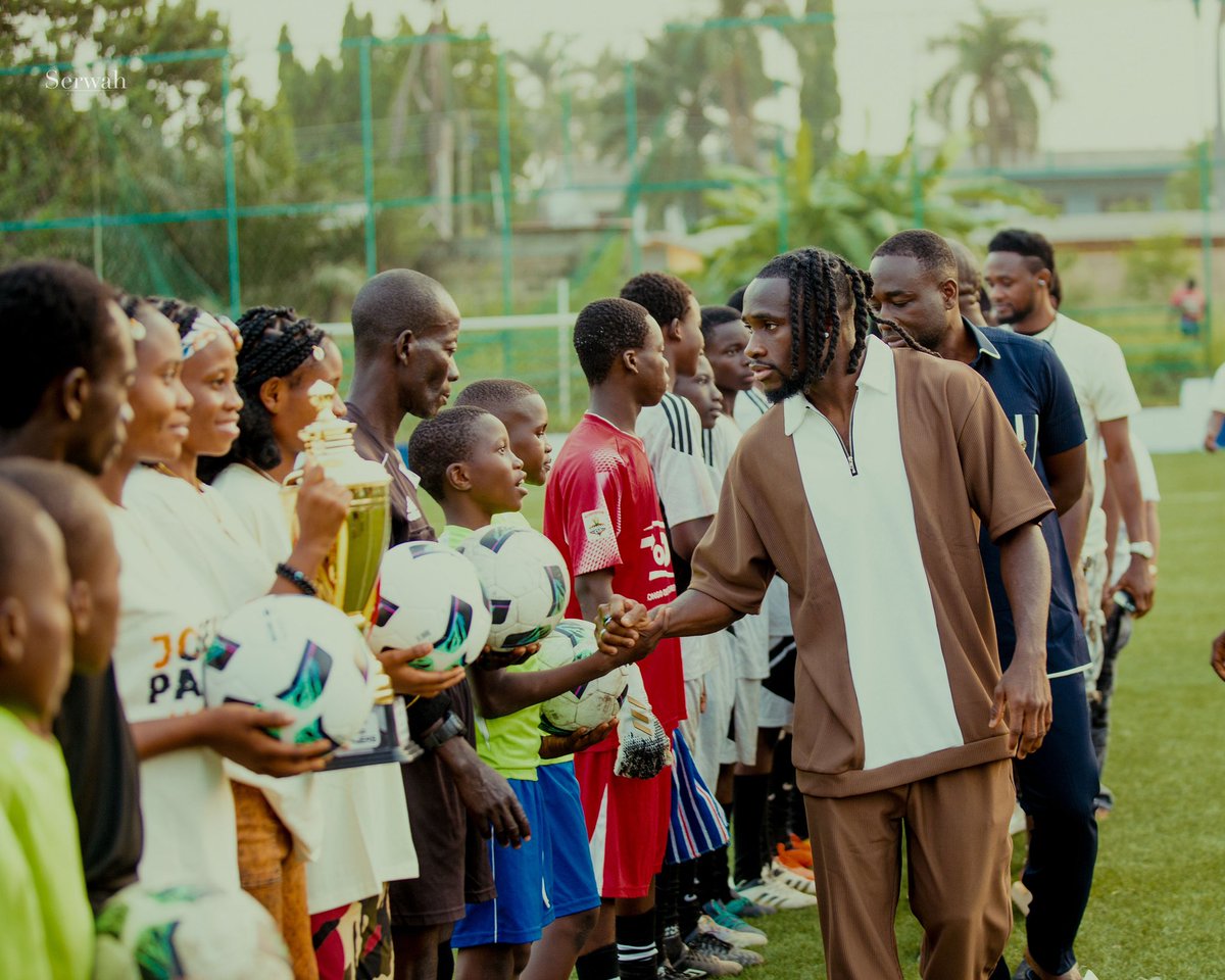 I wish to congratulate Fadama Ajax for winning the maiden edition of the JP U-15 cup held at the Apenkwa Astro Turf yesterday.

Great show of sportsmanship from all the 8 teams that participated in the tournament.

Better luck next time to the runners-up, Evergreen Professionals