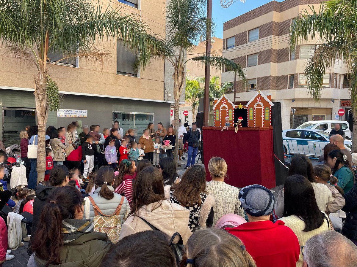 Estos son nuestros próximos eventos 🥳
 
🎭 Historias de Navidad
🗓️ 26 de dic. 11:30 h.
📍 Biblioteca Provincial de Málaga
🎫 Entrada gratuita

🎭 Mi gran caracol
🗓️ 27 de dic. 18:00 h.
📍 Calle Hermanos Lirola y calles cercanas (El Ejido a (Almería)
🎫 Entrada gratuita