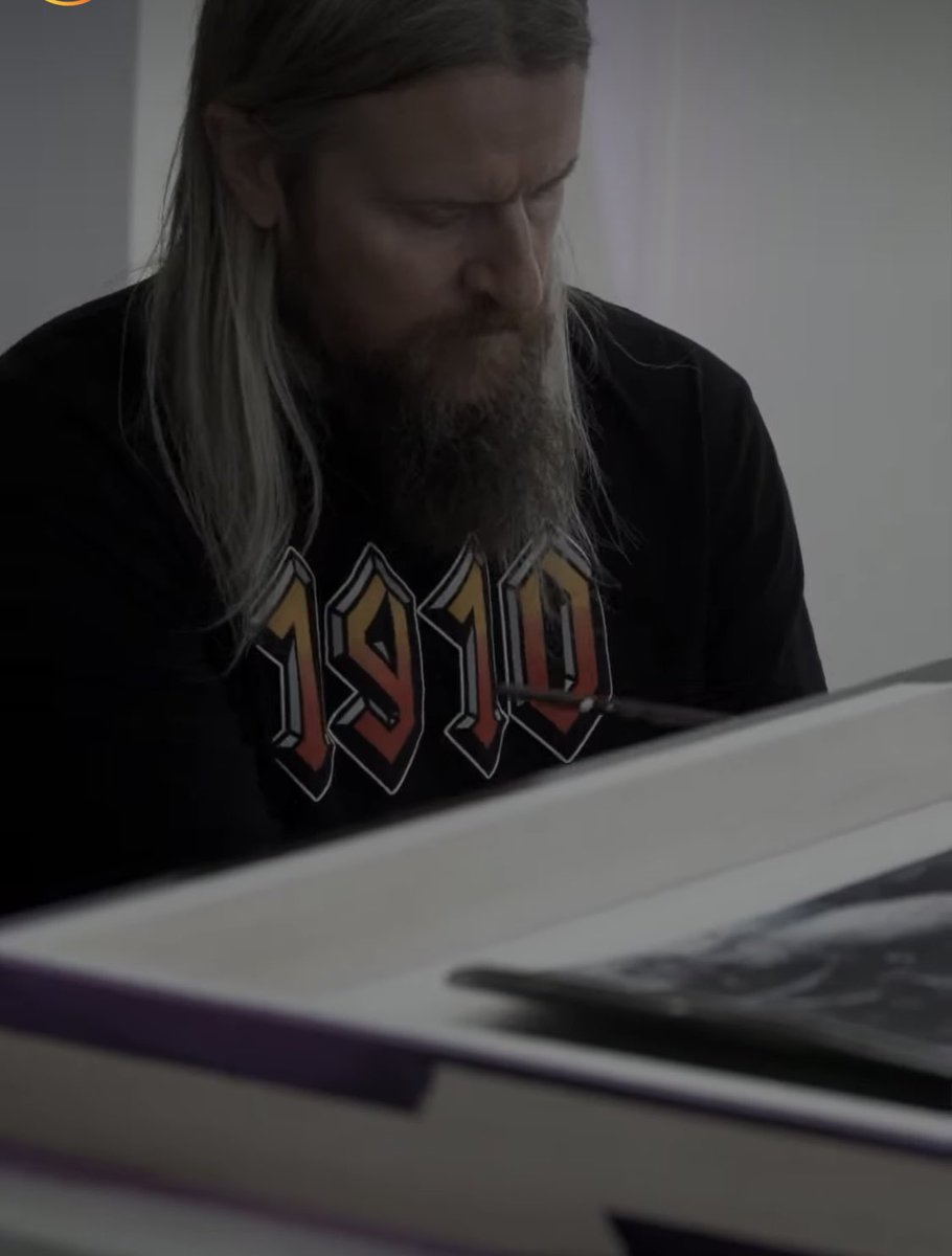 RedHouse Originals tweet media