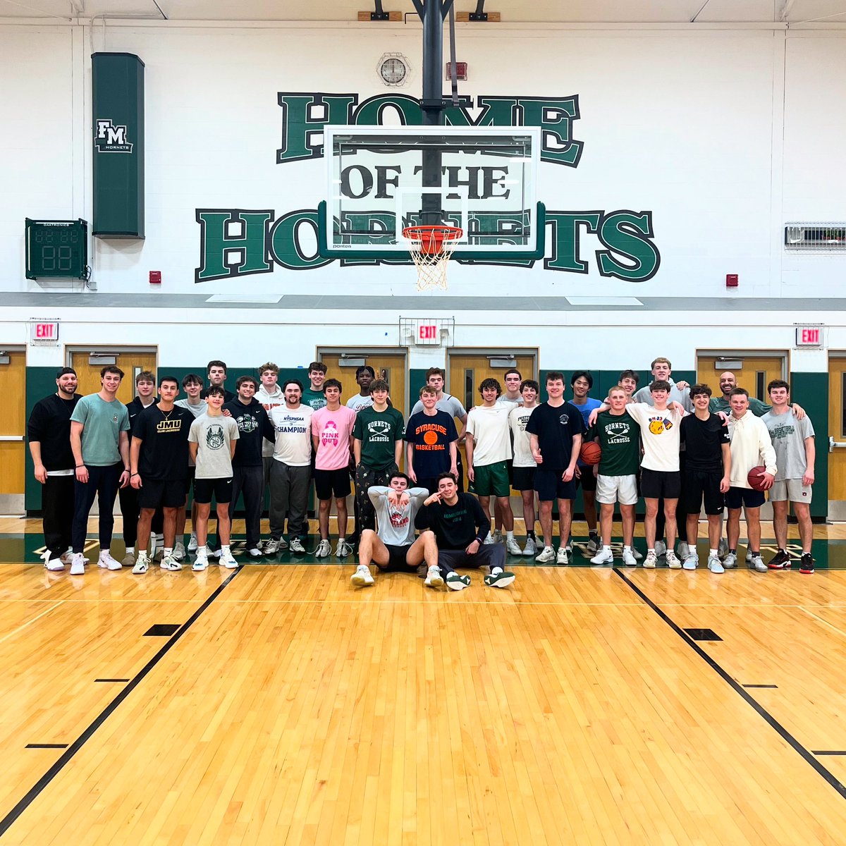 Alumni Day…. one of the best practices each year. This is what our culture is about! 🏀

Merry Christmas from our family to yours! 🎅🏼🎄