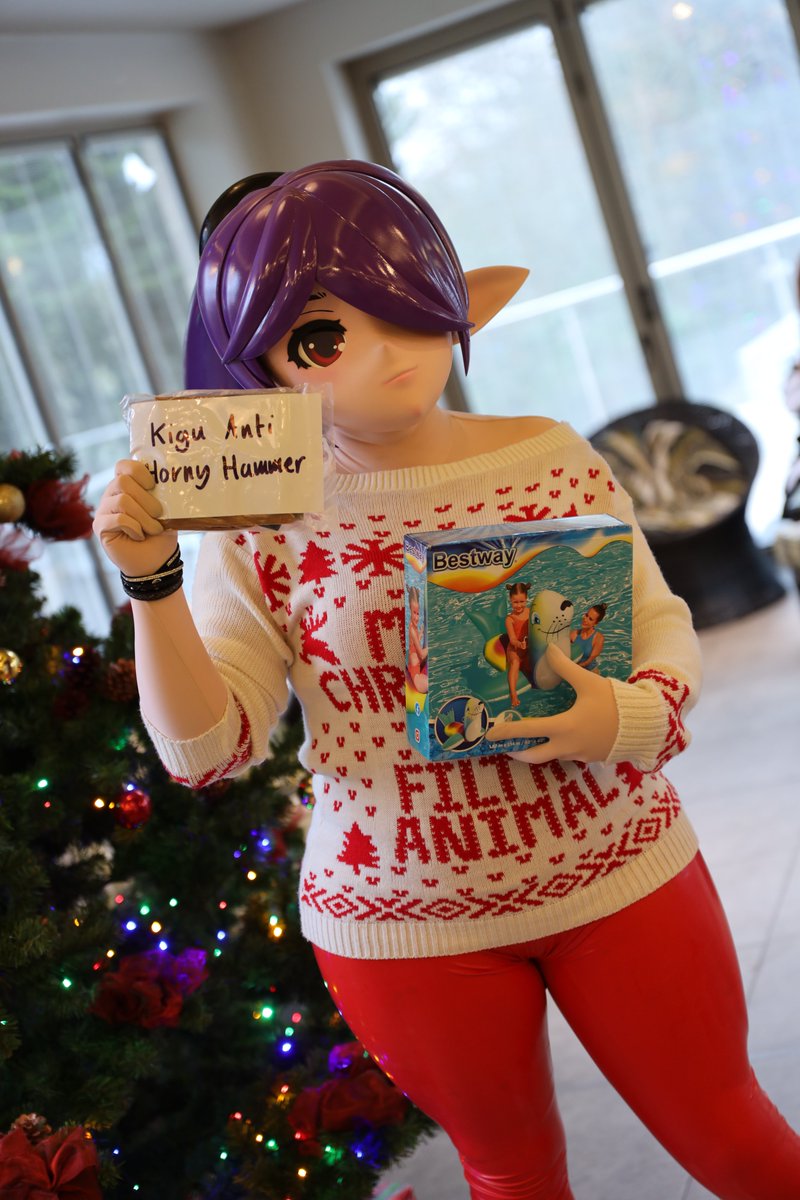 Xelphie (@xelphie9000) on Twitter photo Thank you so much to my Secret Santa for my new squeaky toys! I'm gonna have some fun with these... π
πΈ: <a href="/CloudTied/">Cloud Tied</a> Thank you so much to my Secret Santa for my new squeaky toys! I'm gonna have some fun with these... π
πΈ: <a href="/CloudTied/">Cloud Tied</a>