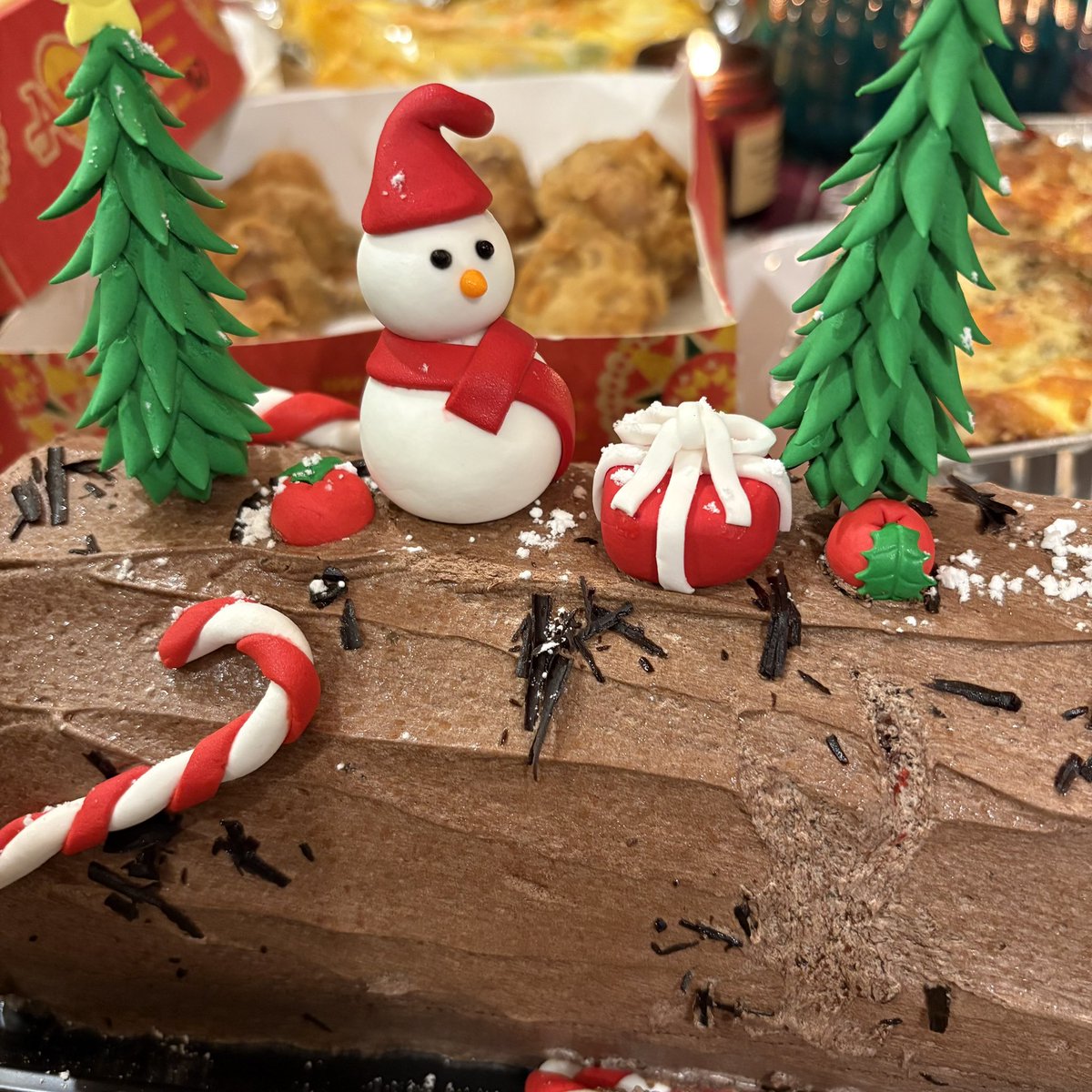mav_gx's tweet photo. MERRRYYY CHRISTMAS EVERYONEE (^o^) https://t.co/XwEZKfMKAi