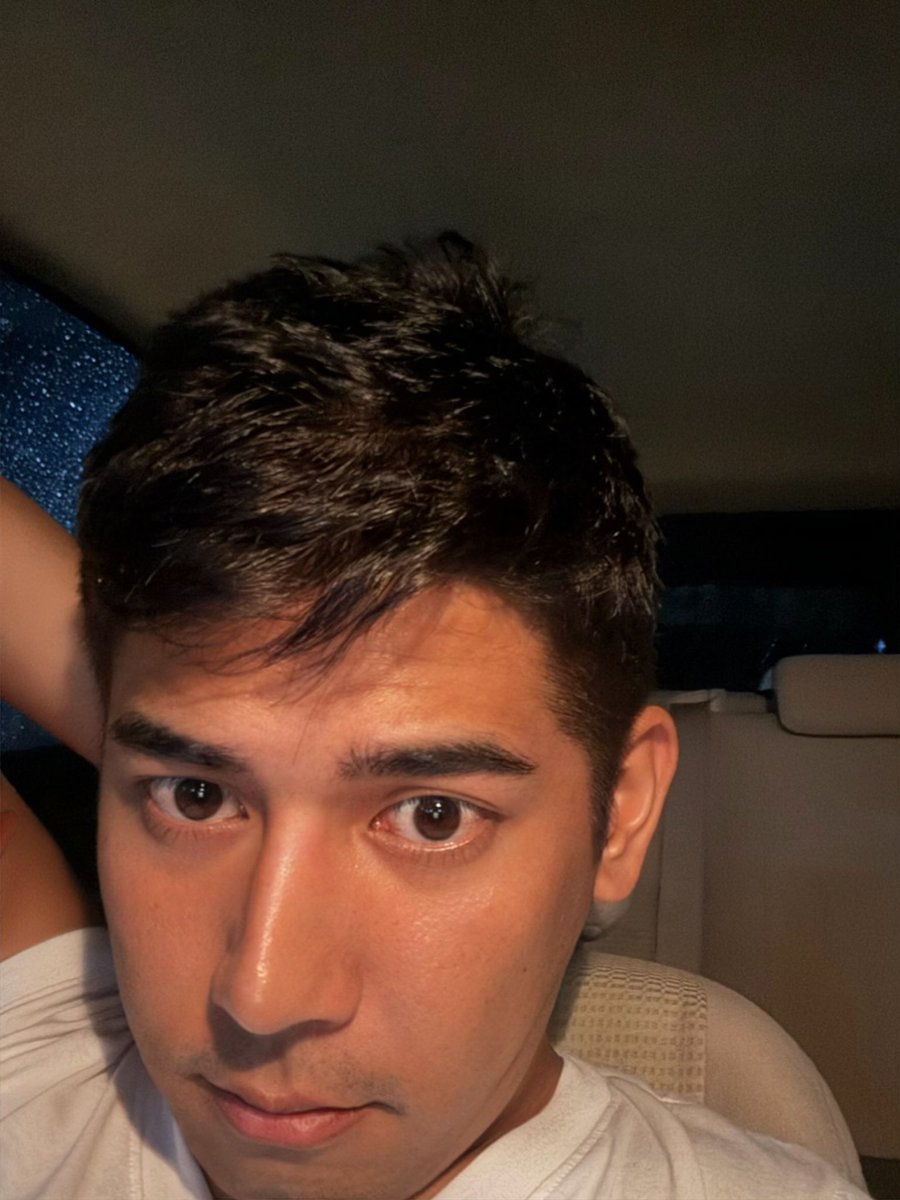 ENZOWEYY's tweet image. uwian na lezzg eto na HAHAHHAA MALIGAYANG PASKO YOU HO HO HO 🫵🏼🎄🫶🏼