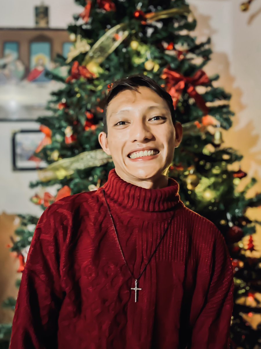 Txtdrprince's tweet photo. Merry Christmas!🎄♥️ https://t.co/6aPTEEi7EG
