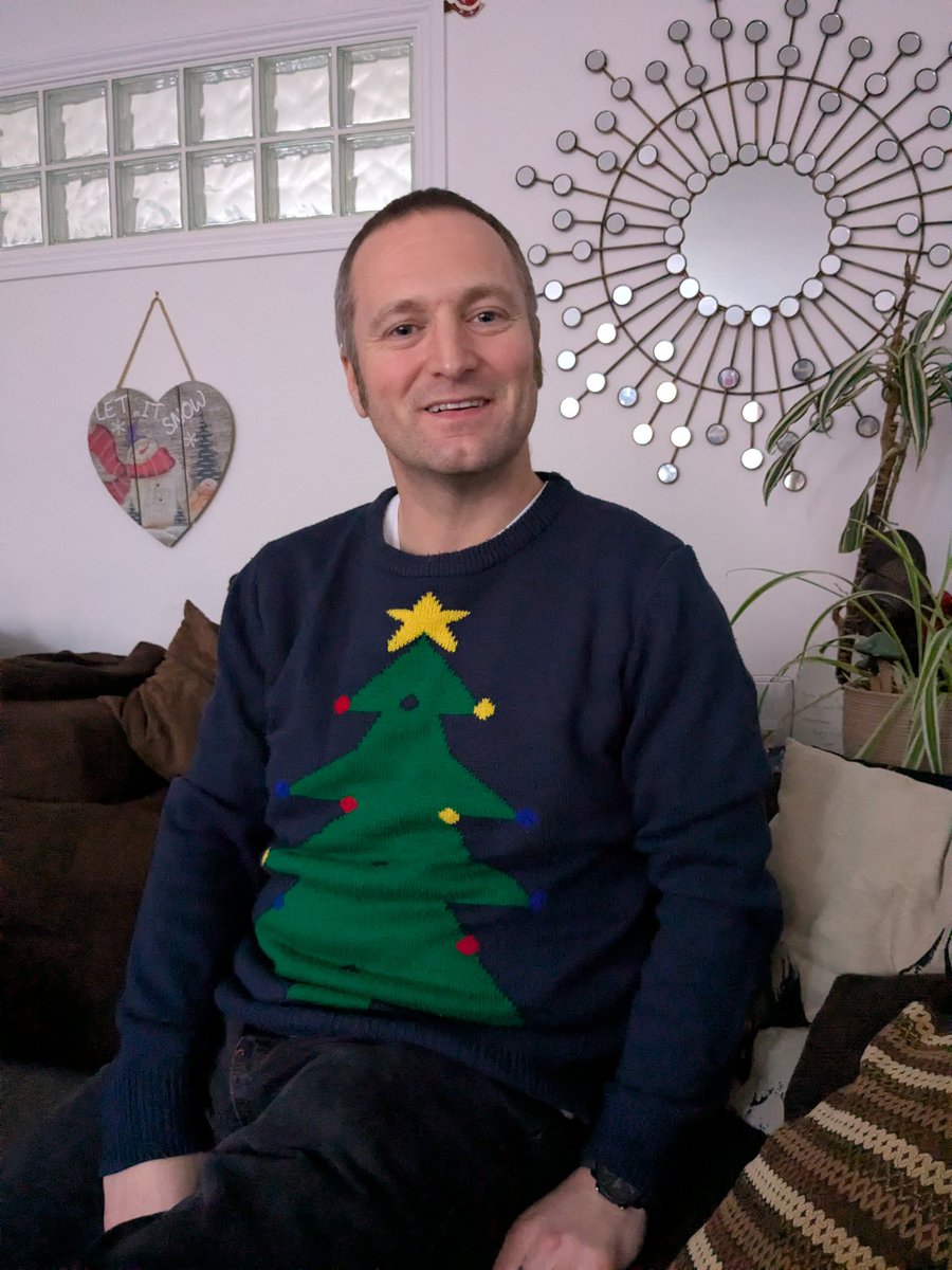 Ryan Barkle (@ryanb_bromford) on Twitter photo Day 24 for <a href="/YLvsCancer/">Young Lives vs Cancer</a>
How does a Christmas tree get into the internet?
It Yule logs on
justgiving.com/page/ryan-bark… Day 24 for <a href="/YLvsCancer/">Young Lives vs Cancer</a>
How does a Christmas tree get into the internet?
It Yule logs on
justgiving.com/page/ryan-bark…