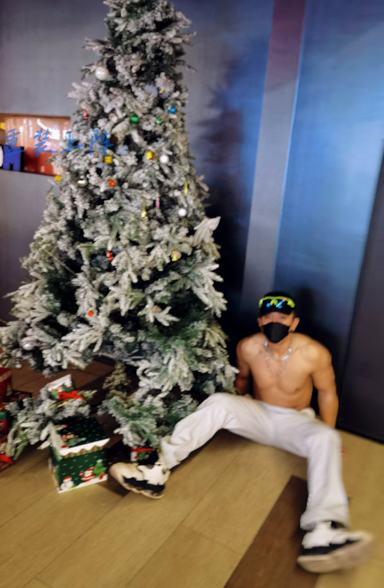 终于有了节日主题的照片！（原创图片），大连想拍照的小伙伴联系我哦！不收费的！