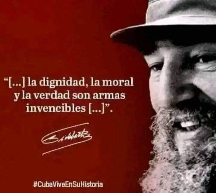 #FidelPorSiempre 
❤️🇨🇺
Ejemplo de consagración a la Revolución Cubana.
Hasta siempre Comandante❗

🔵🔴⚪