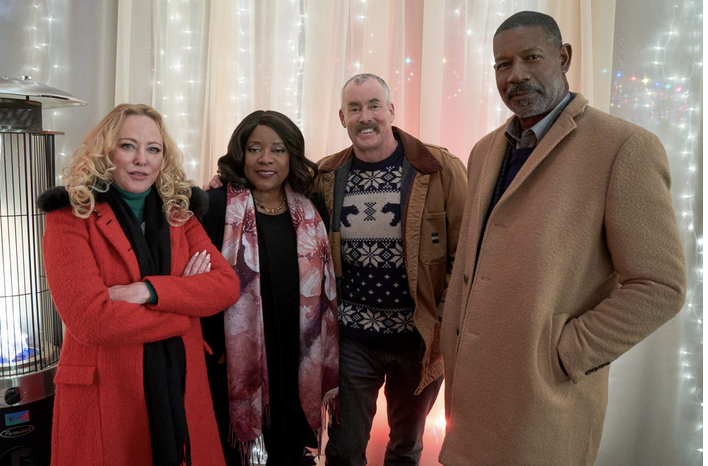 TVTango's tweet photo. 🌟Stream Now @HallmarkPlus Finale HOLIDAZED #Holidazed🎀Starring @JohnCMcGinley @theErinCahill @DennisHaysbert @lodivadevine #VirginiaMadsen @SerDariusBlain #IanHarding @LindyBooth @hollandroden @OsricChau @RobinneFanfair @RachelleLefevre @Lucieguest About https://t.co/pA89Ju1WAB https://t.co/zPRy3bydax