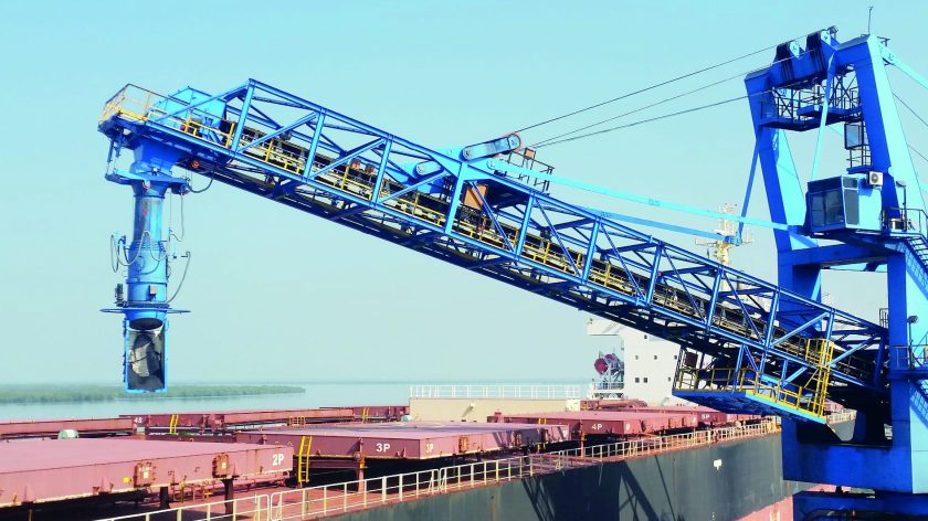 💲 Mozambique ports see major investments while Maputo faces US$ 54m loss: tinyurl.com/4czn8xfw 
#Ports #Mozambique #Maputo #BulkMaterialsInternational