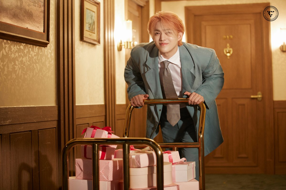 updatingsvt's tweet photo. [17contact] 241224 SEVENTEEN ‘SPILL THE FEELS’ (CARAT Ver.) Behind Photo🎁🎄

S.COUPS #에스쿱스 https://t.co/cIRWwpPHVA