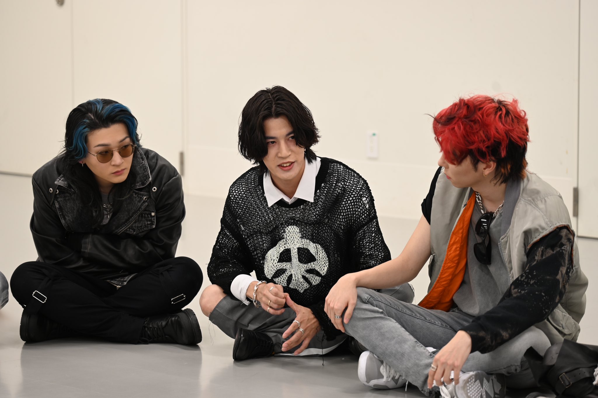 XY マフラータオル ラバーバンド YOSHIKI 手越祐也 XY_TNT_art202502.jpg?impolicy=