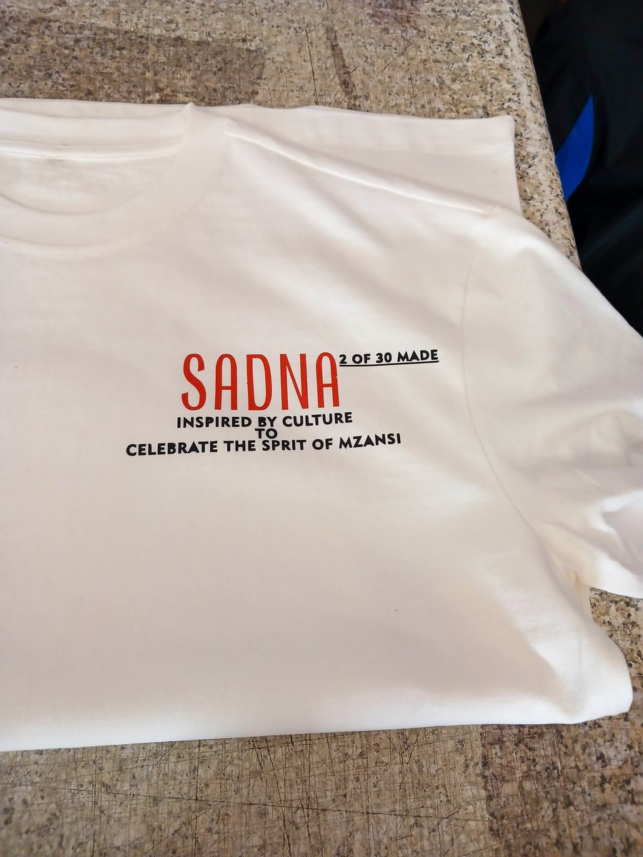 RSADnaThreads's tweet image. SA,DNA everyday our limited edition shirt✅🇿🇦only 30 to be made💘R500.00 watsapp me at 063 058 3819 or on our inbox👍🏼 sharp neh
#OrlandoPirates #AshleyDuPreez
#Hammanskraal #JabulaniKhumalo #Nota #DebonairsPizza #Fikile #Tsonga
#PearlThusi